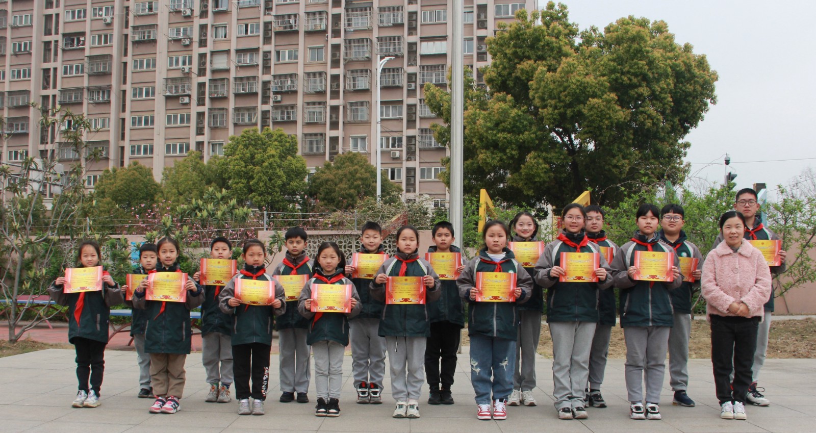 3.儿童诗创作获奖颁奖.JPG