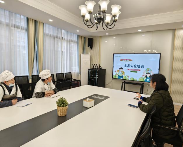 三元食堂食品安全培训新闻_html_me6d5df7.jpg