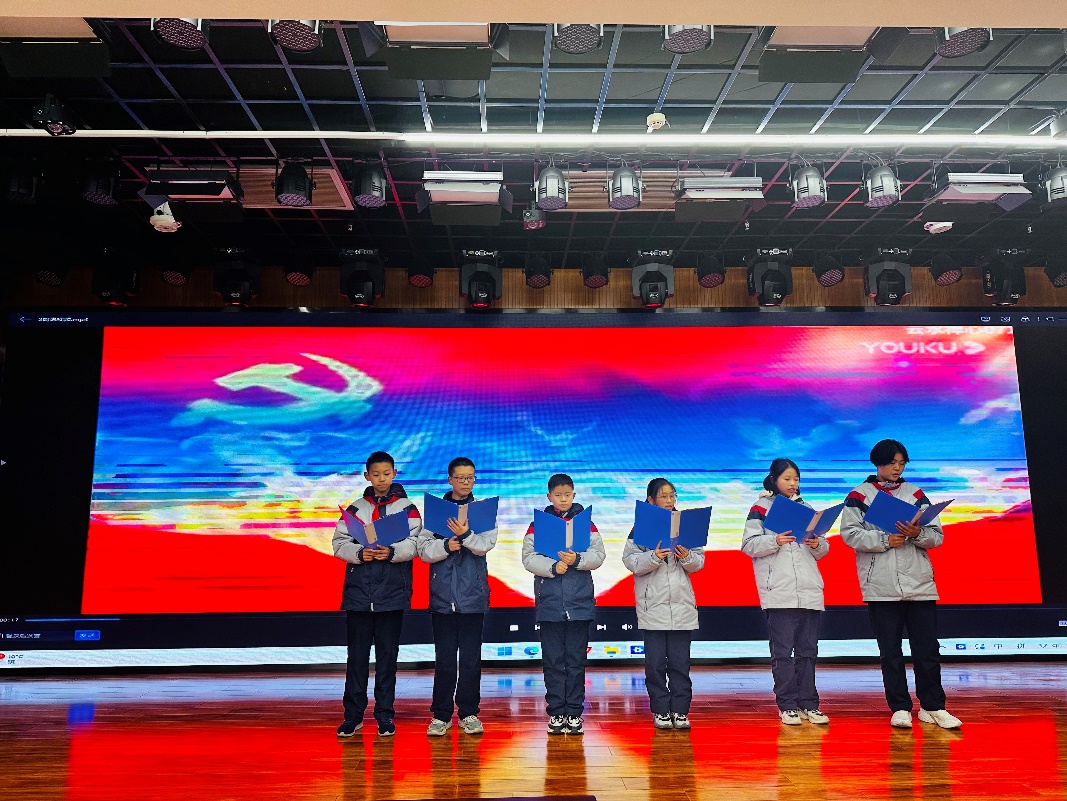129诗朗诵新闻稿_html_m53c3e815.jpg