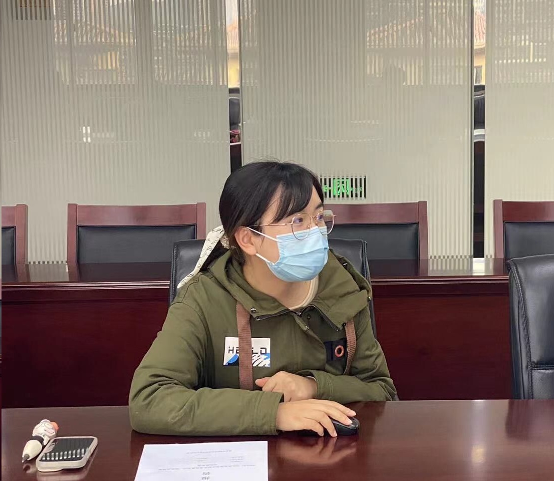 阎荔.jpg