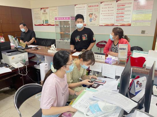 疫情家长会——满媛_html_72d0096c.jpg