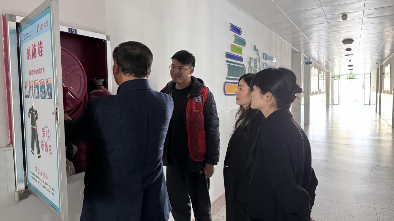 督学视导_html_m2105bc0c.jpg