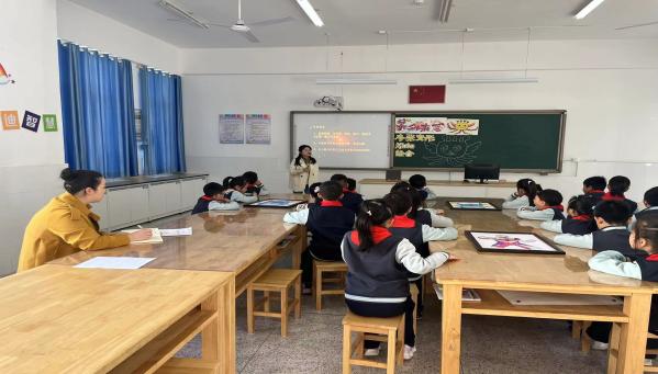 综合学科活动报道_html_m6f587aa7.jpg