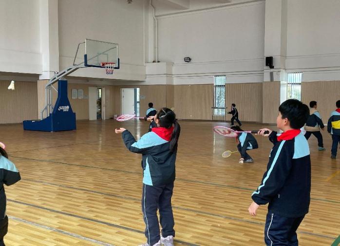 【正学丁三·德育】“羽”你同行 快乐陪伴_html_m519d73e2.jpg