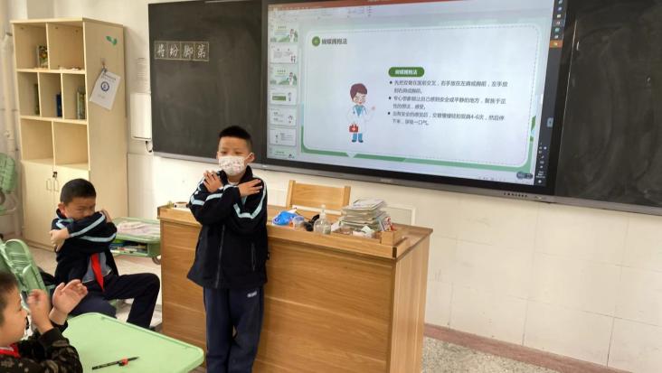 【正学丁三】“疫”散花开，复课归来_20221113_html_2bff8cd8.jpg