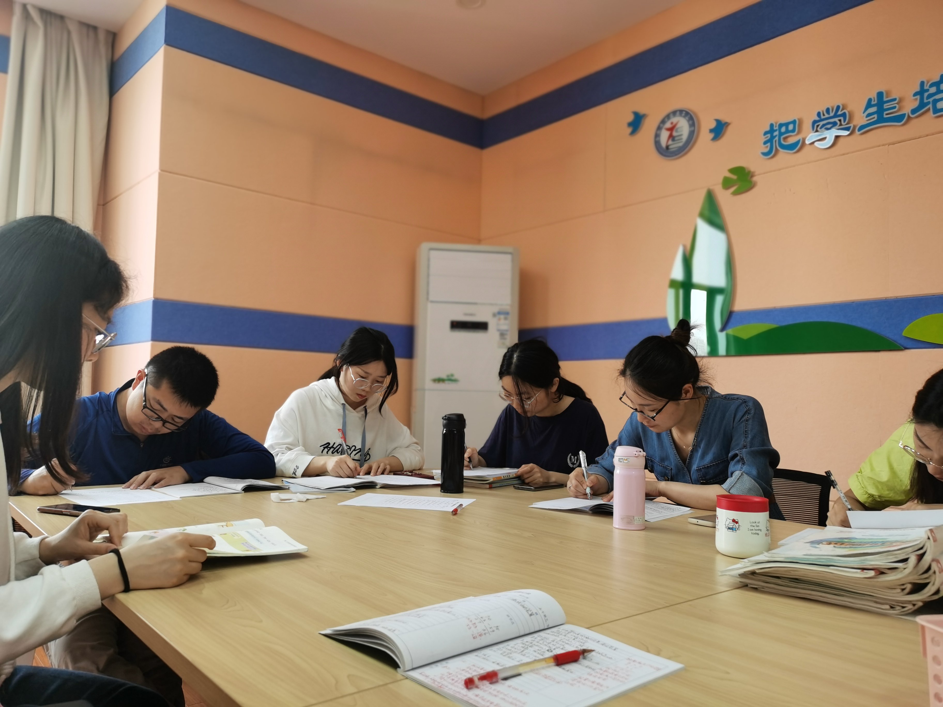 5.7 叶子涵 教研报道 _html_728baaba.jpg