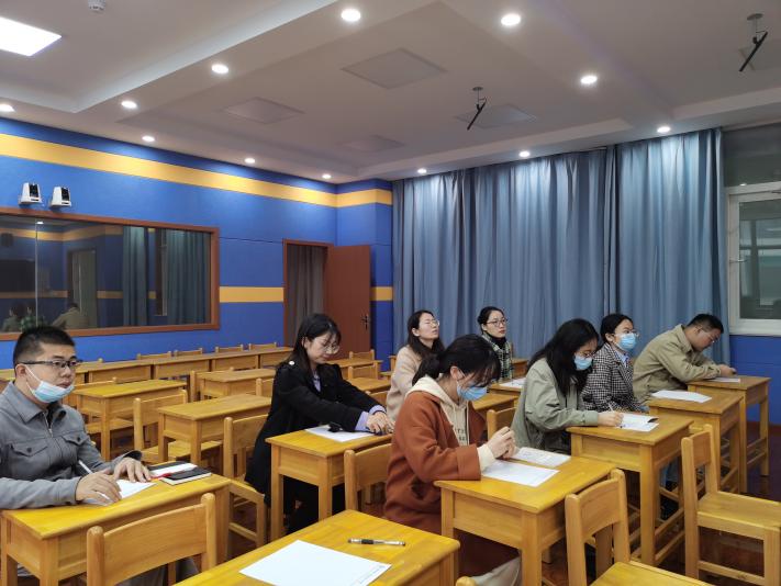 丁家庄第三小学数学组校本主题研修活动（二）_html_5d7a0d21.jpg