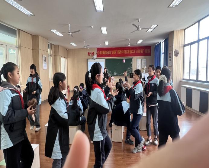 陈华 报道_html_m1ffea8a9.jpg