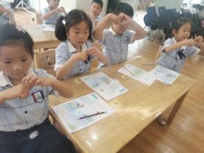 报道6.13送教迈幼三园_html_bff8264.jpg