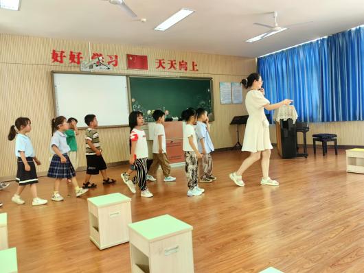 一年级入学培训_html_6e8c602c.jpg