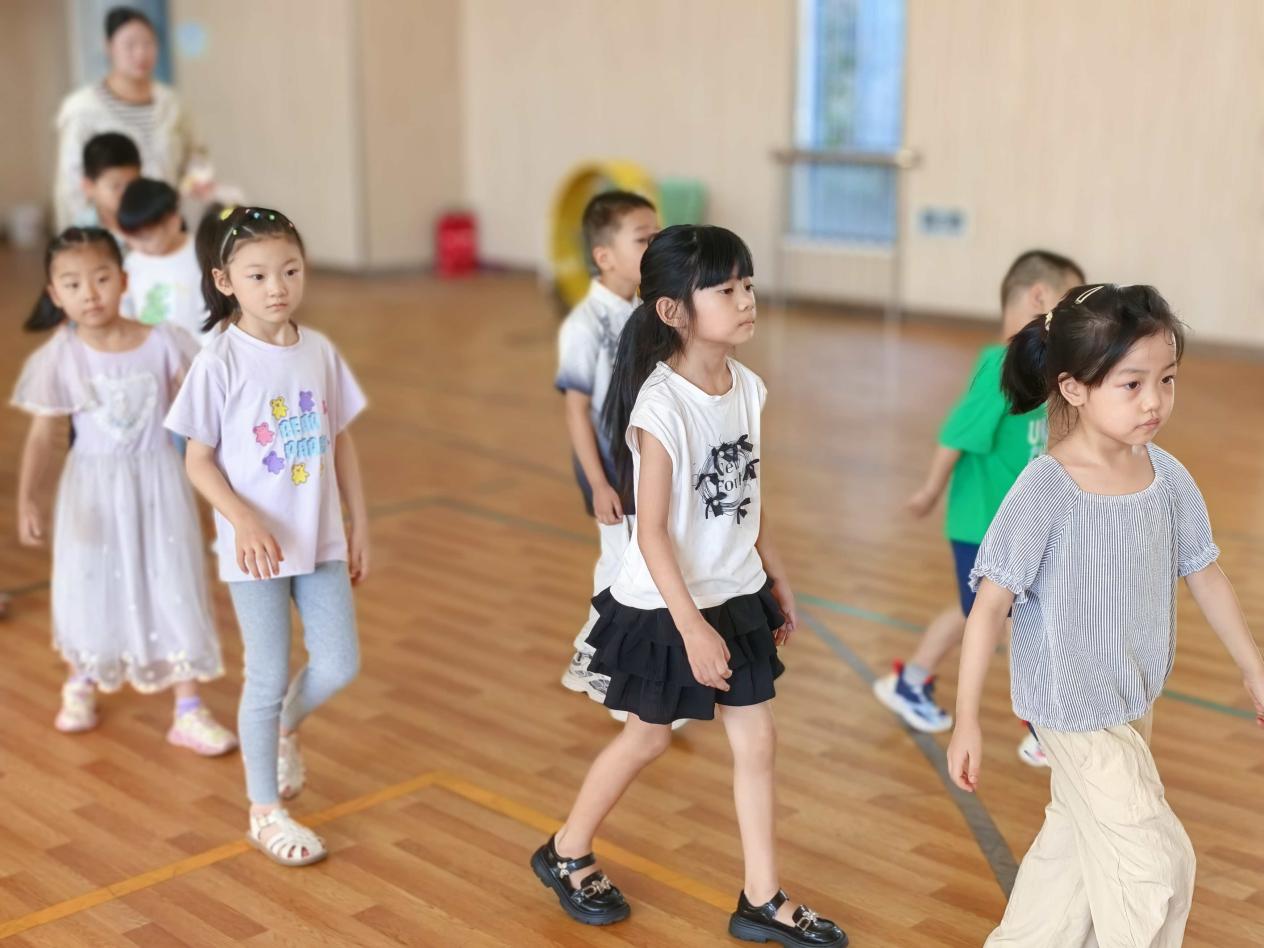 满媛 一年级新生培训报道_html_6a0f9315.jpg