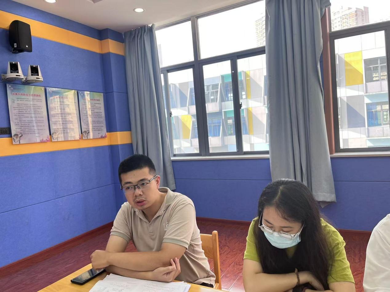 【正学丁三&middot;教学】质量分析聚合力 教学相长绽芳华——南京市丁家庄第三小学数学组9月月练习质量分析会侧记_html_m5ef7e838.jpg