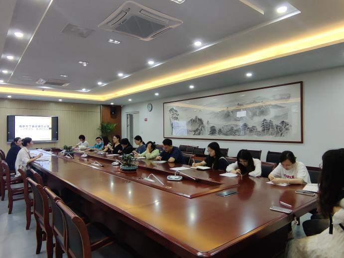 【正学丁三】砥志研思，精进不休——丁家庄第三小学2022-2023第一学期教研组长、备课组长会议侧记_html_m3a4bd135.jpg