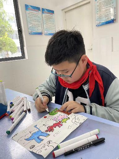 【正学丁三】翰墨盈香，炫彩童心——丁家庄第三小学“艺之独秀”嘉年华活动“书苑”中期考核活动侧记_html_2056975c.jpg