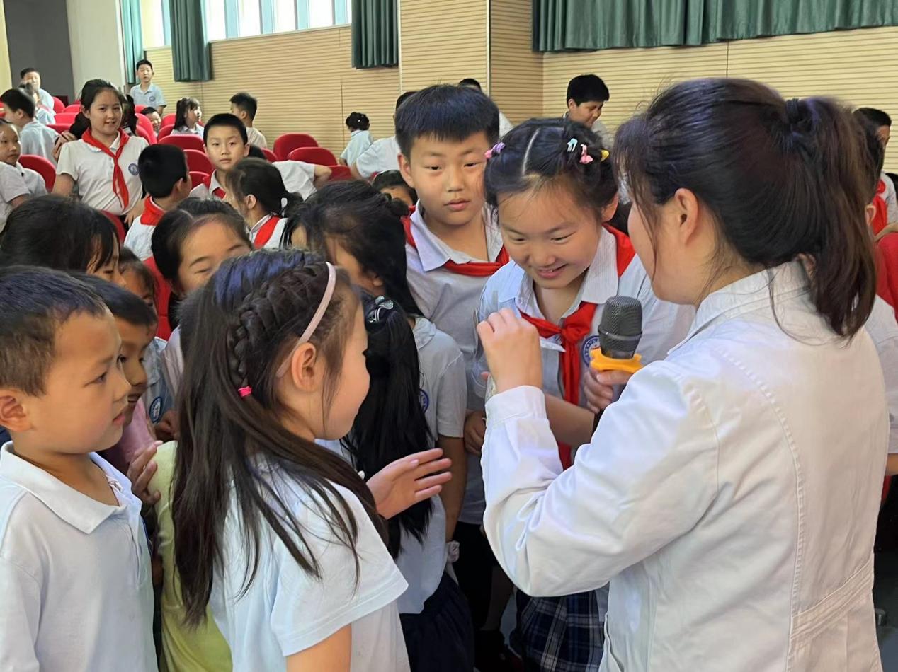 【正学丁三·德育】以劳育美，悦享成长_html_m2f334f7e.jpg