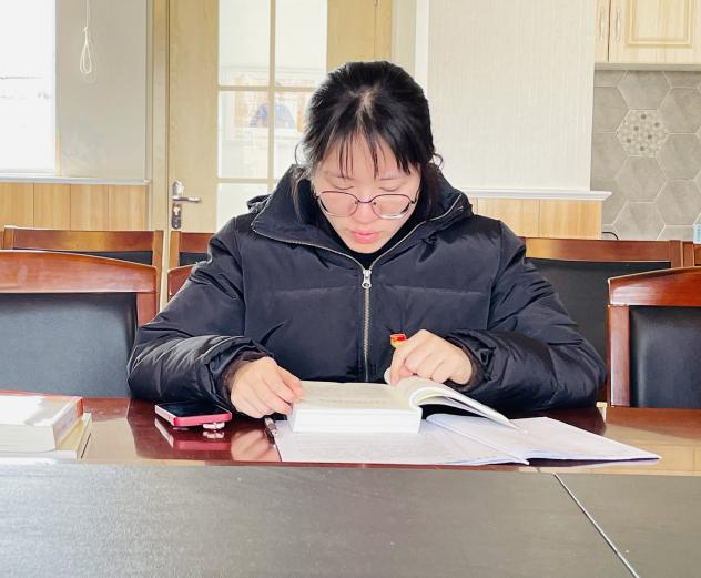 【生命迈幼，党工共建】我园党支部中心园党小组开展《习近平新时代中国特色社会主义思想》专题学习会  叶舒平 _html_m24602e71.jpg