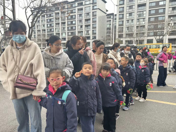 2025.3.10周颖【生命迈幼童年畅玩】记迈幼瑜憬湾分园2025年春 (1)_html_m6b584177.png