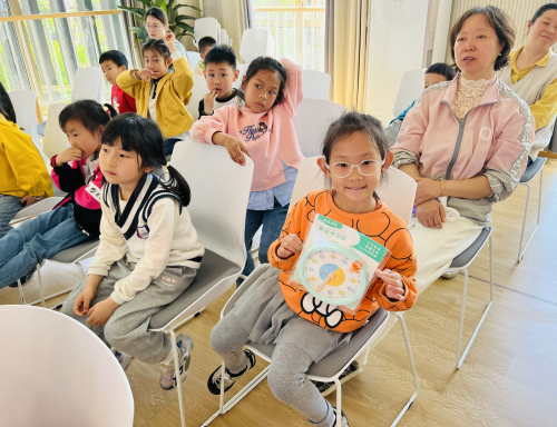 【生命迈幼·安全第一】感知环保奥妙 共建绿色家园_html_m6f06117c.png