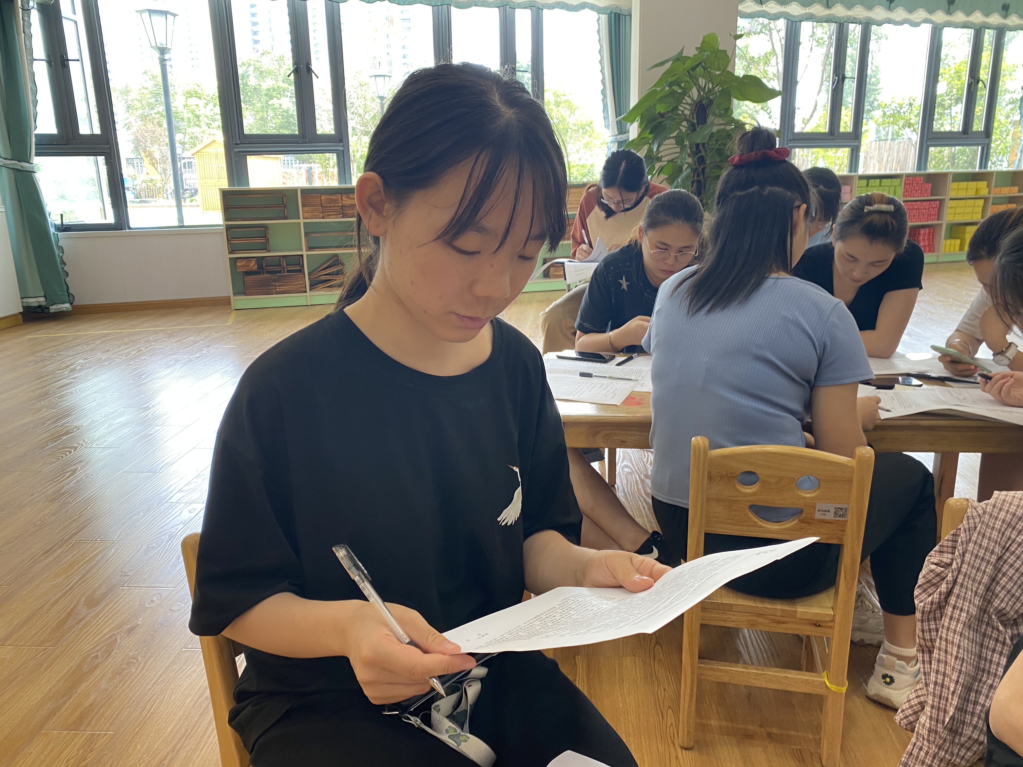 师德新闻_html_m13a6df6a.jpg