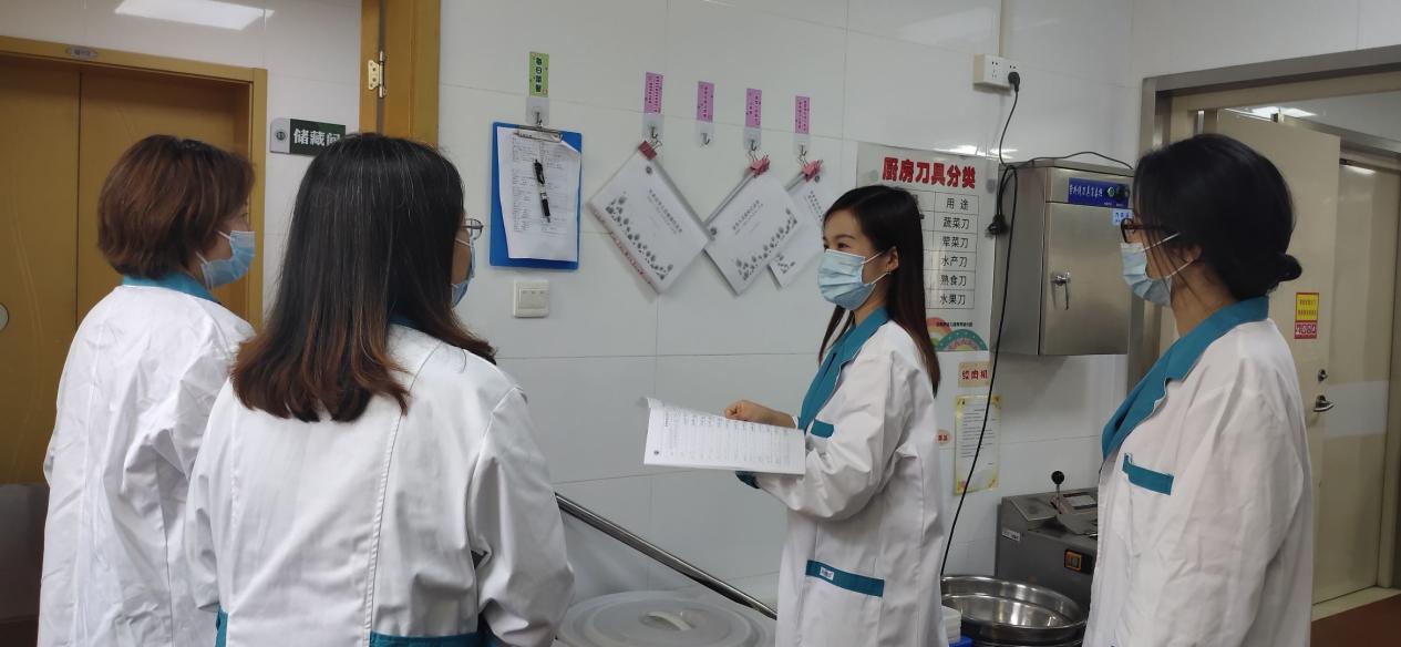 2021.5.25 张妍  迎督查 助力幼小科学衔接_html_5bf54347.jpg