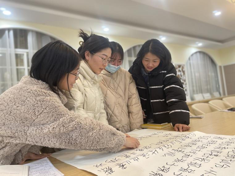 游戏组新闻稿修改_html_m41725bde.jpg