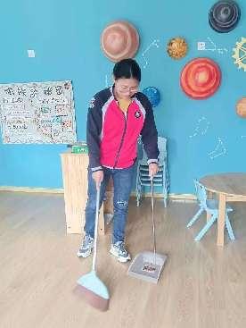 2025.5.6 刘嘉琪 【生命迈幼·师德师风】立德树人，以爱育人——记迈幼瑜憬湾分园3、4月师德标兵系列推送_html_6bac9c5a.jpg