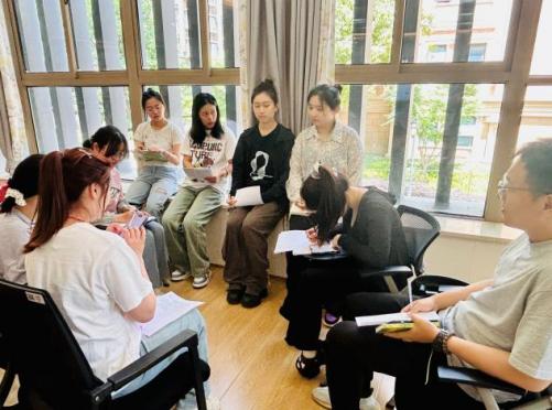 2024.5.22刘嘉琪【生命迈幼·师德建设】修班级管理之术 铸师德修养之魂——迈幼瑜憬湾分园师德师风培训活动_html_15ae2902.jpg