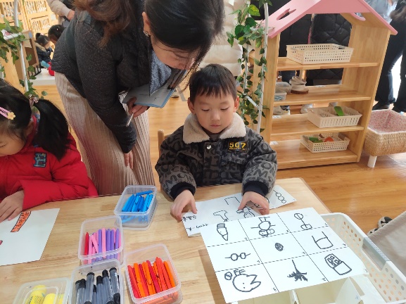 生命迈幼 教学动态 语言区评比_html_2f6159df.jpg
