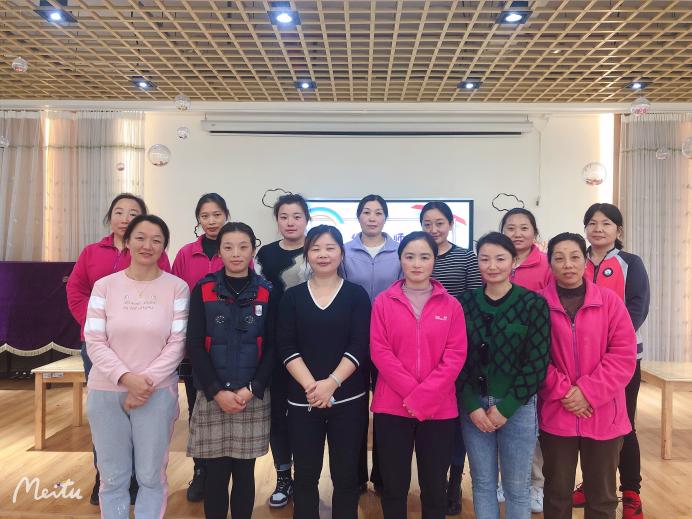 保育老师清消净报道_html_2f8b600.jpg