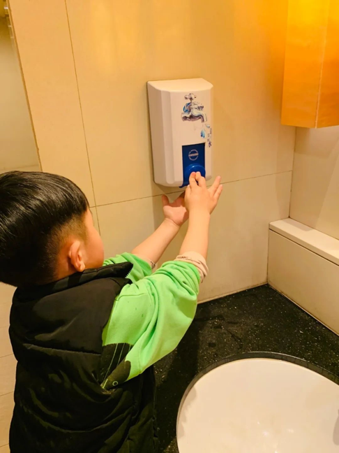 栖霞教育（生命迈幼教学动态）防控疫情手护健康_html_5cb6db58.png