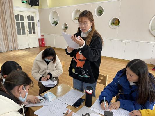 语言教研组第五次活动报道_html_399e9745.jpg