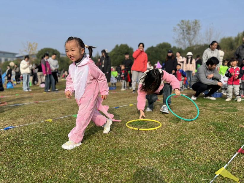 绘本节 亲子运动会 新闻稿 _html_m4e44e466.jpg