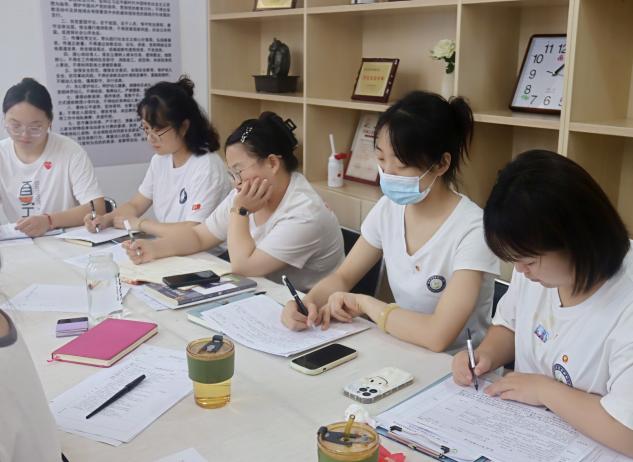 2023年9月27日师德师风专题培训报道_html_m5e975654.jpg