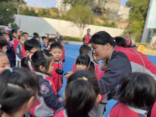 【生命迈幼&middot;安全第一】消防“零”距离，安全记心中.新闻稿修改  (1)_html_m179c7a1a.jpg