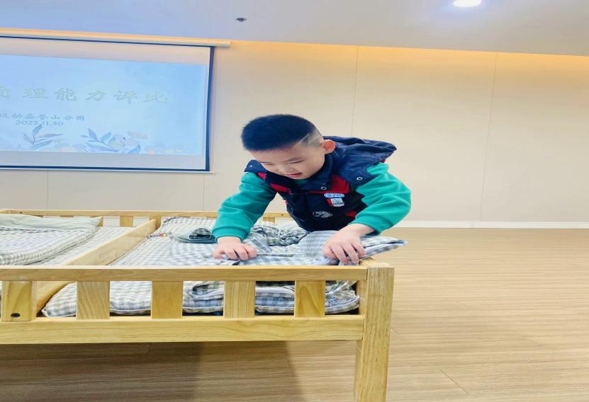 8.【生命迈幼&middot;卫生保健】生活小能手 自理我最棒--幼儿自理能力评比_html_m1c79645a.jpg