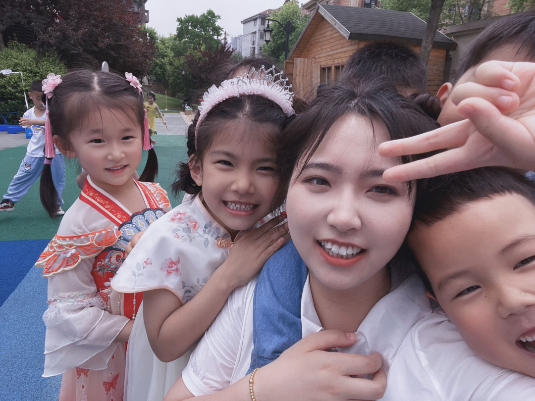 2023.9.27顾哲如【生命迈幼&middot;师德建设】迈幼瑜憬湾分园9月师德标兵系列推送_html_63f154bf.png