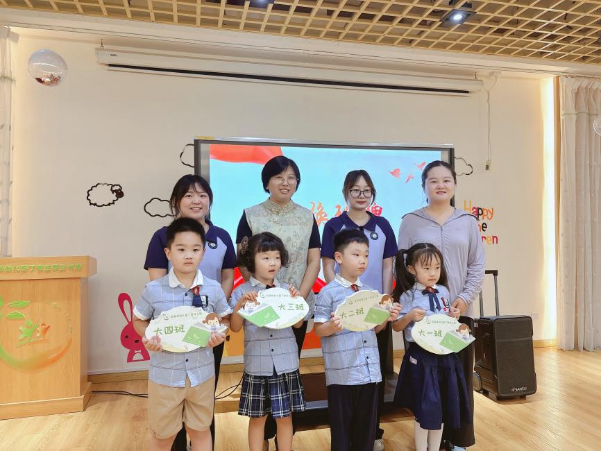 开学迎新报道_html_c5947e5.jpg