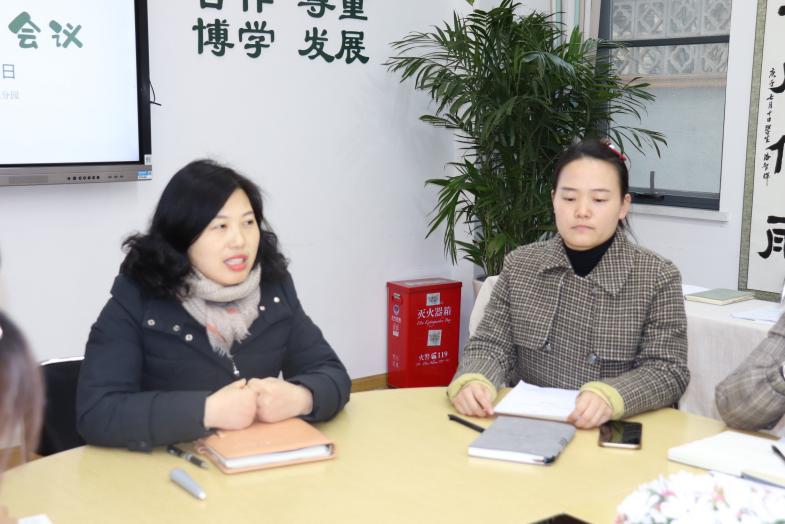 生命迈幼 请您关注3_html_31155643.jpg