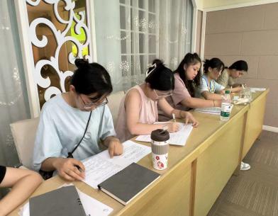 师德师风_html_78875259.jpg
