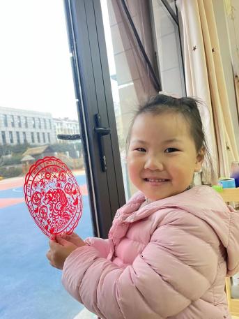 2022.1.5 新城小班小寒活动((1)_html_34ac2555.jpg