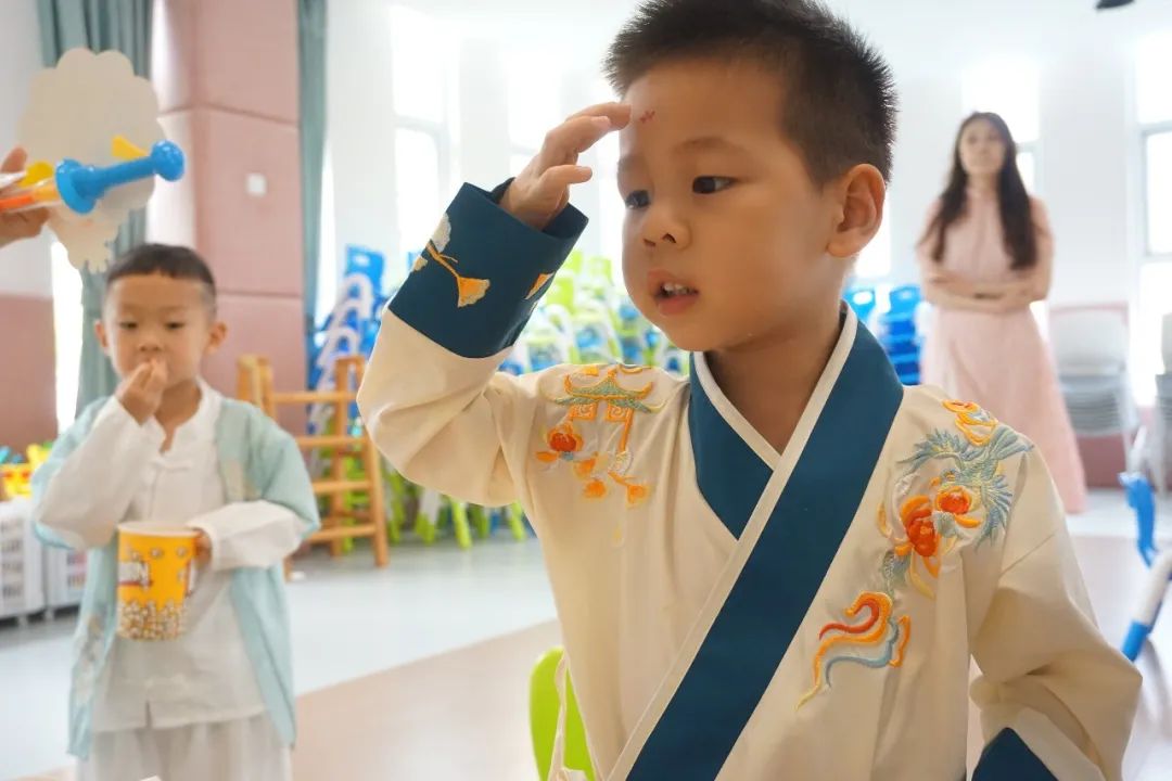 20230601 【生活燕幼·园区动态】燕鸣苑分园：乐享民俗 欢庆六一 ——亲子游园会活动_html_4d51565.jpg