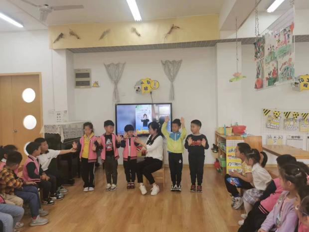 【生活燕幼·园区动态】燕幼中心园“时在小满，幸福满满”——大一班小满节气活动_html_me78ffcf.jpg
