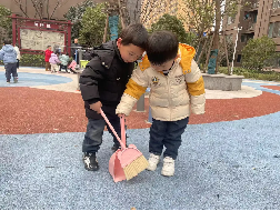 20240304【生活燕幼·园区动态】“三月春风暖，雷锋伴我行”——学雷锋系列活动_html_5575f655.png