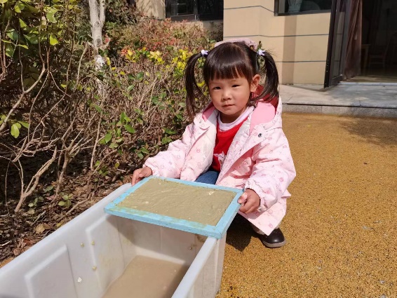 新建 Microsoft Word 文档_html_m2ba9f9a8.jpg
