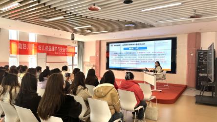 20240308 【生活燕幼·园区动态】人间最美三月天 家园共育绽芳华——三八节亲子手工暨家长学校活动_html_m4c689eb0.jpg