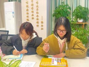 20240403【生活燕幼·园区动态】聚焦审议 共促成长——主题课程审议教研_html_1b9e7c7b.jpg