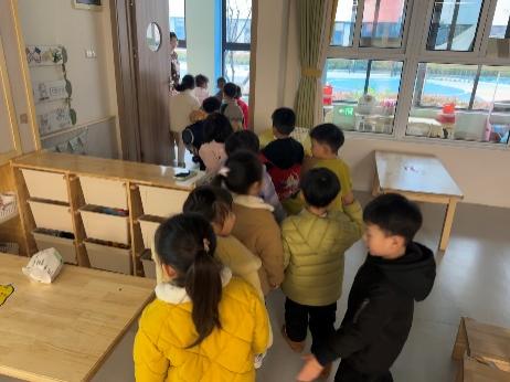 20240327  【生活燕幼&middot;安全第一】“预”见春天，健康“童”行——常见传染病培训与诺如演练_html_26f3dc8b.jpg