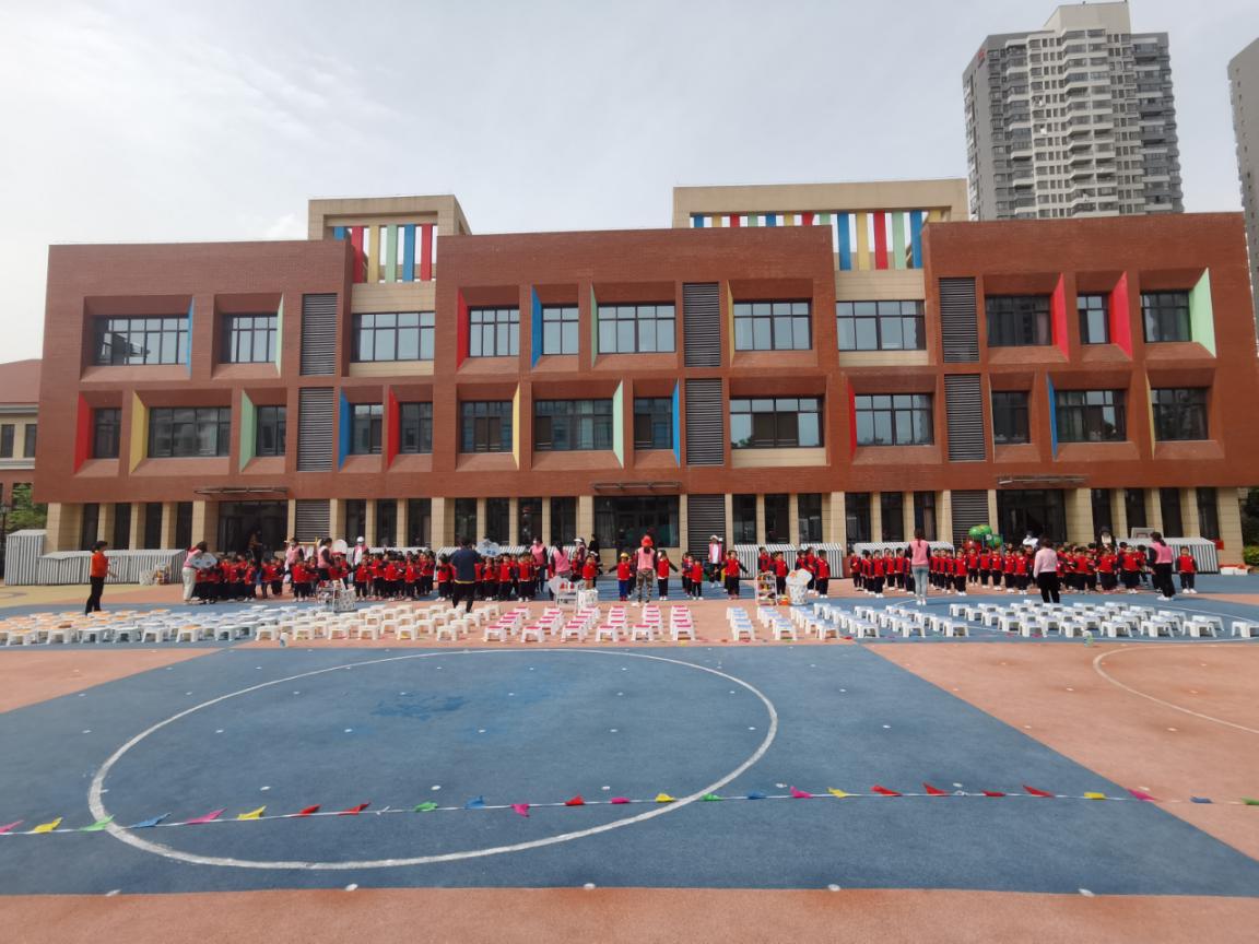 20210428【年级动态】中班运动会_html_7d4b00a0.jpg