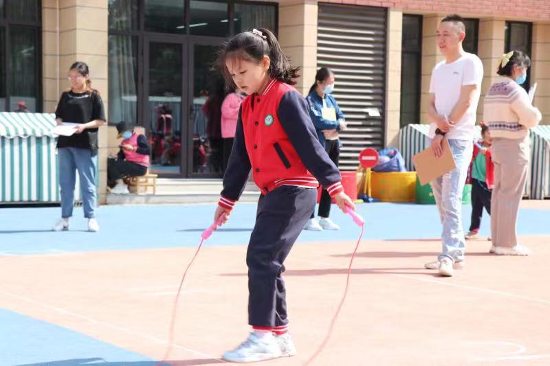 20210430新城大班运动会新闻_html_m72927f30.jpg