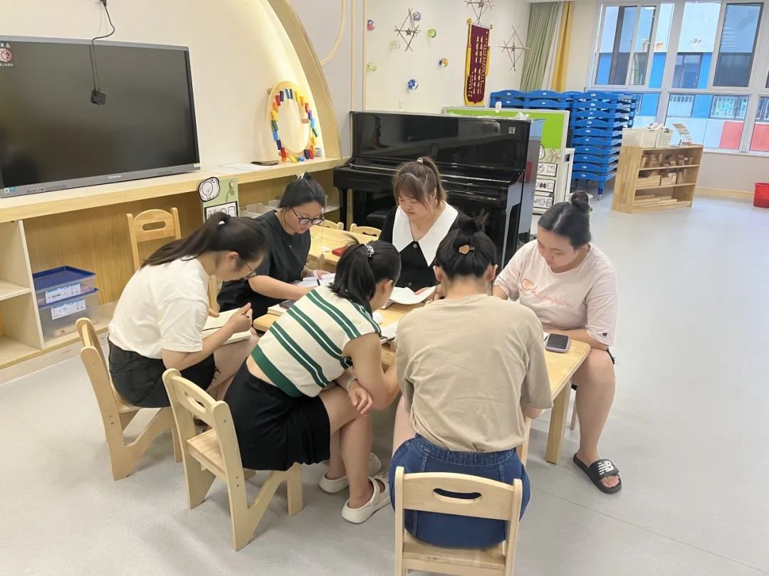 20230831【生活燕幼】“你好，新学期”——燕子矶幼儿园秋季开学准备_html_m7e93485a.jpg